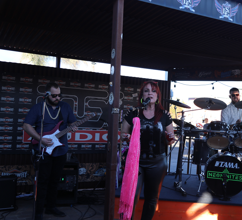 Shana at Roadhouse in Cave Creek.